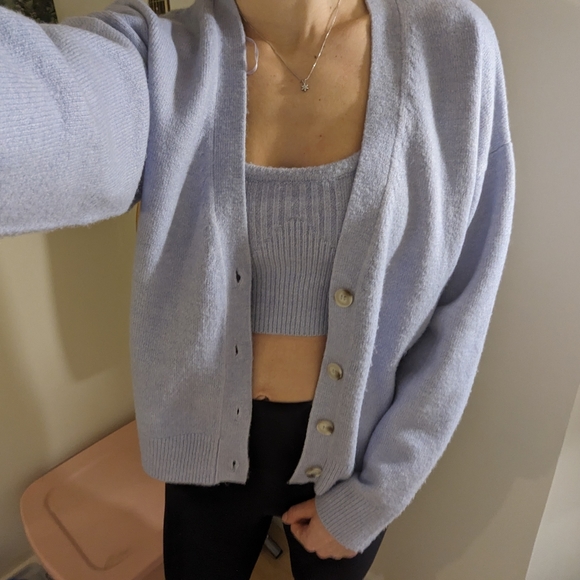 Warm Sweater Set - Picture 2 of 3